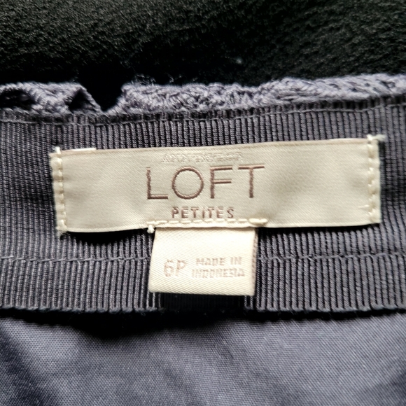 Ann Taylor LOFT Skirt - Picture 4 of 5